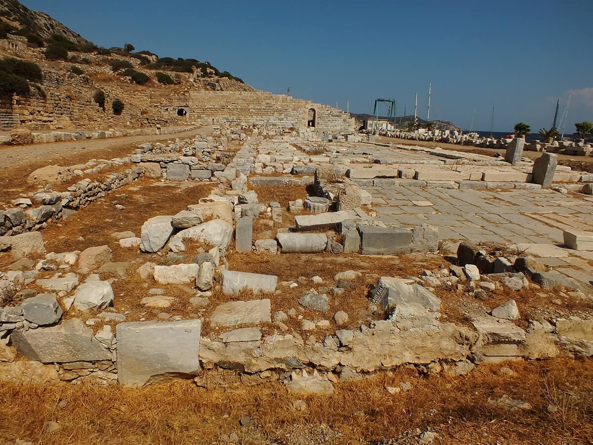 Knidos Antik Kenti Tiyatro Caddesi