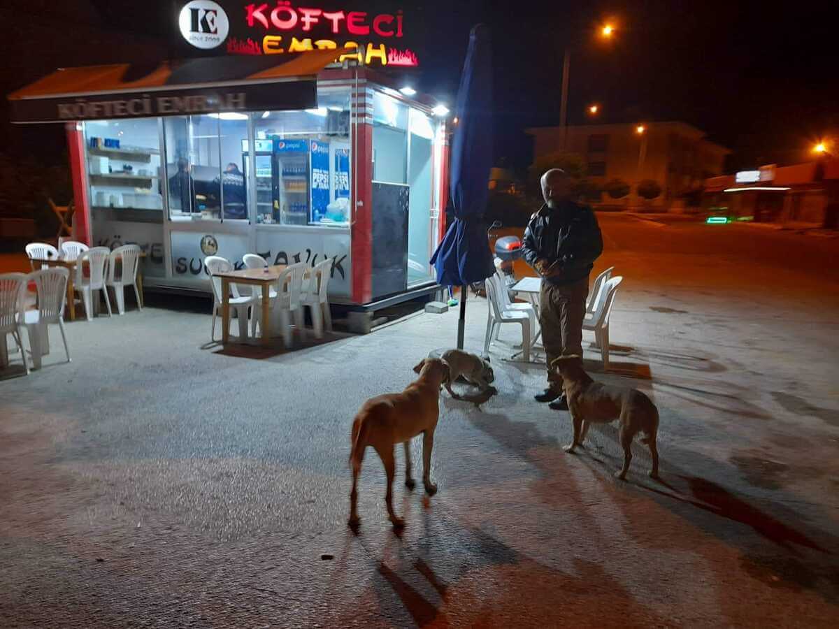 Havsa’da Ne Yenir? Köfteci Emrah