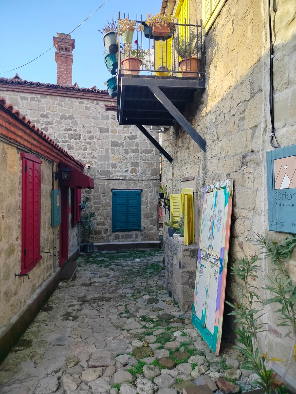 Kışın Adatepe Köyü