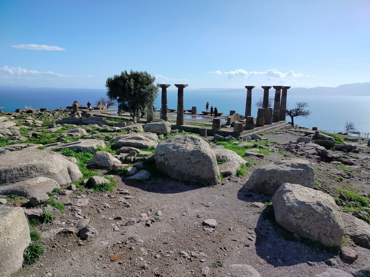 Assos Ören Yeri Athena Tapınağı