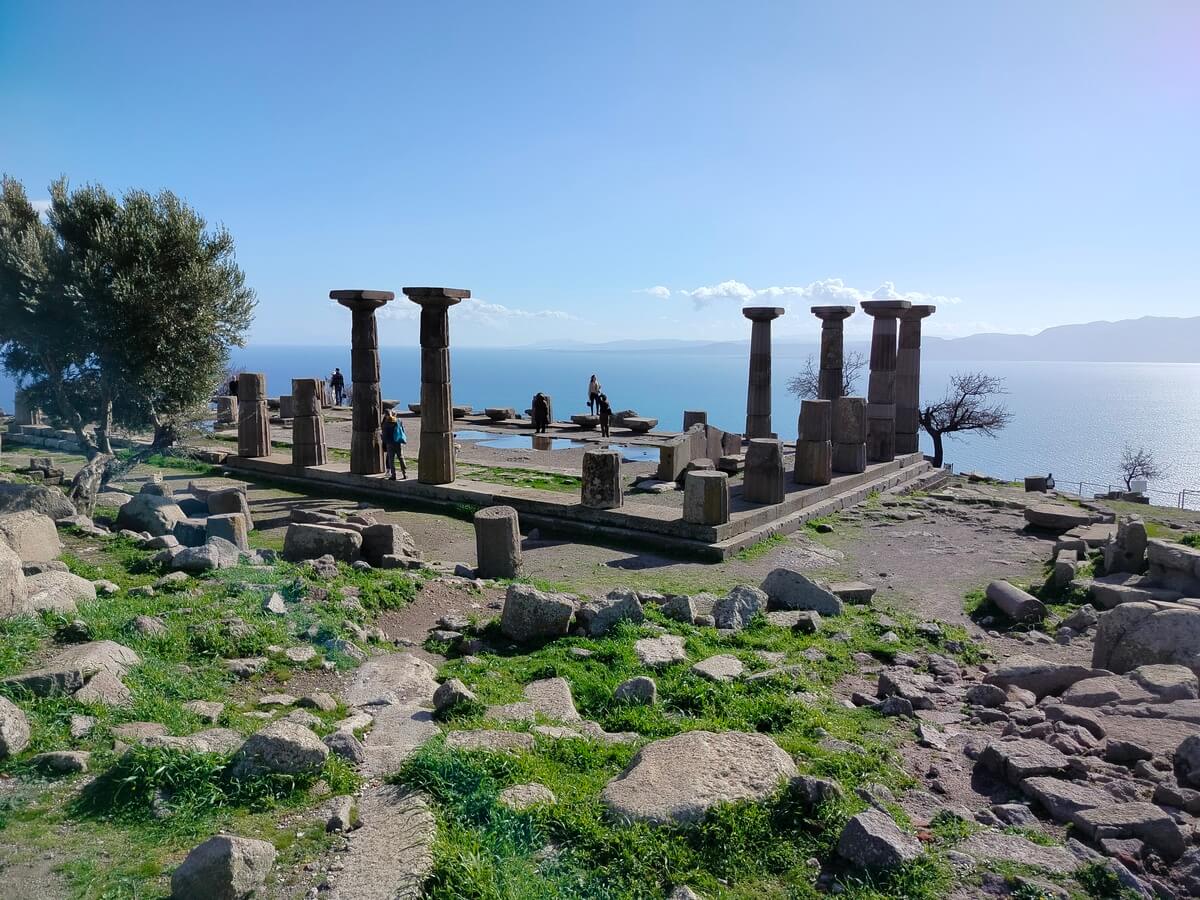 Assos Ören Yeri Athena Tapınağı