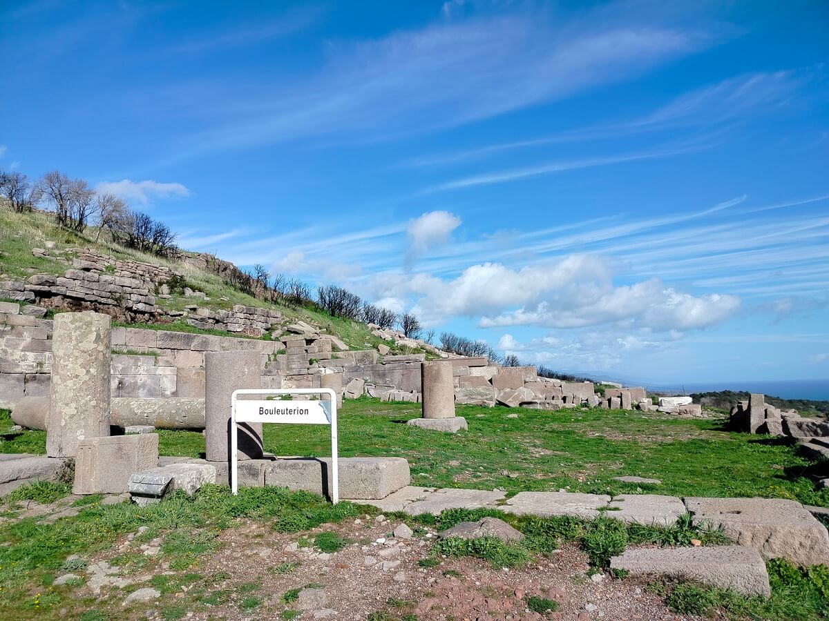 Assos Ören Yeri Bouleuterion