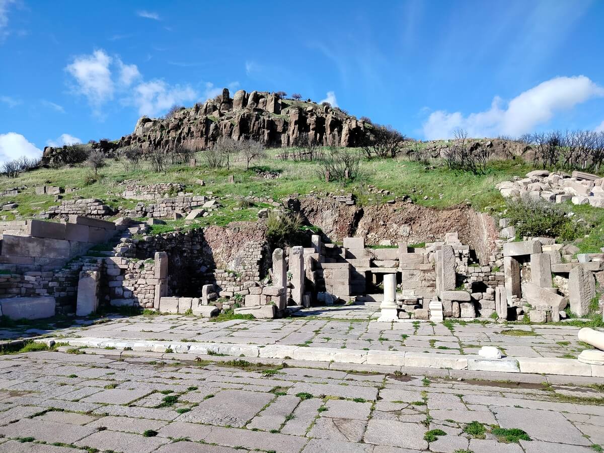 Assos Ören Yeri Bouleuterion