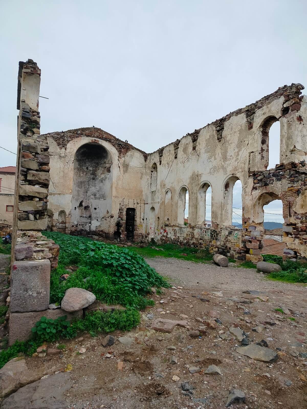 Sevim ve Necdet Kent Kitaplığı