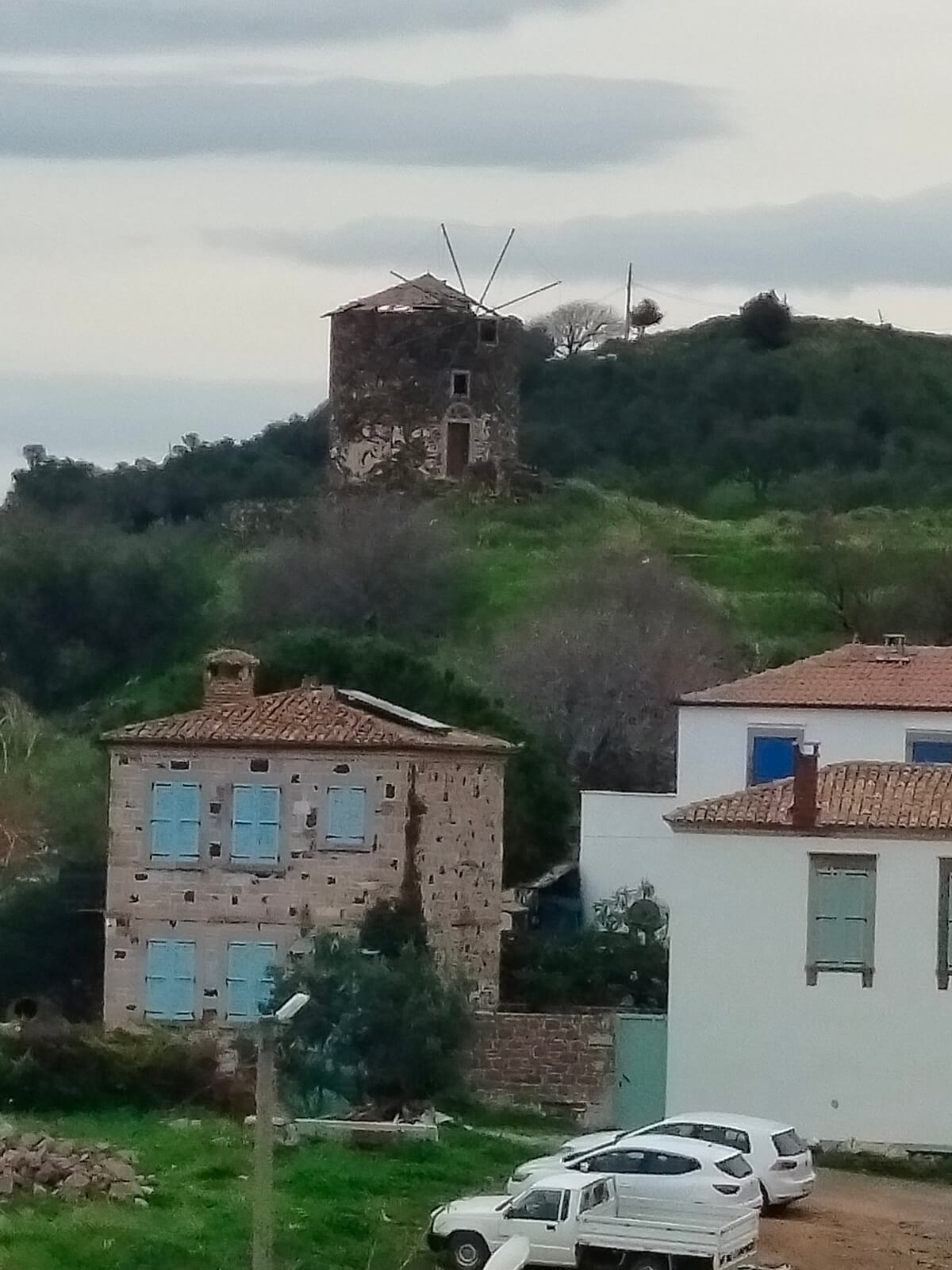 Sevim ve Necdet Kent Kitaplığı