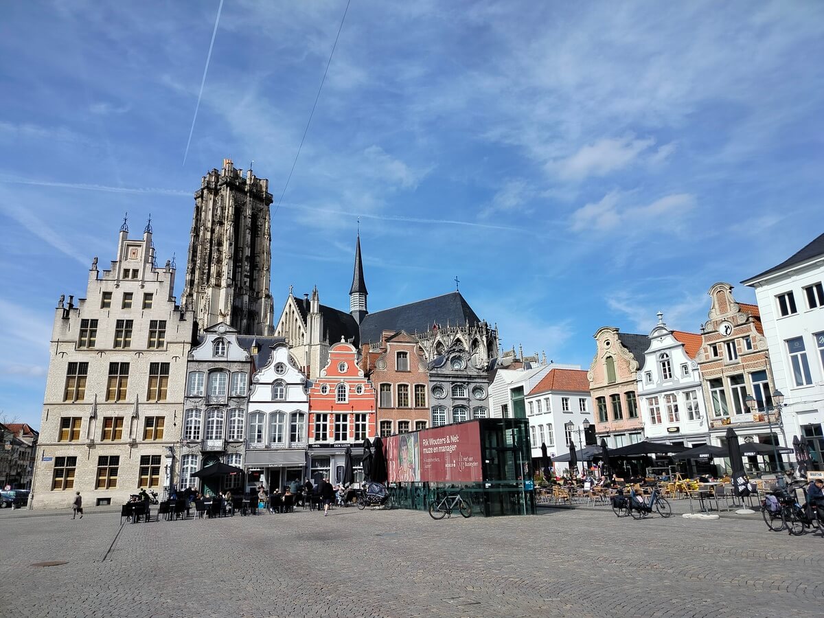 Mechelen Grote Markt 